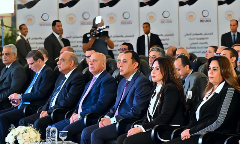 الإسكان: تغطية مياه الشرب بلغت 99%.. ونستهدف رفع تغطية الصرف الصحي إلى 82%