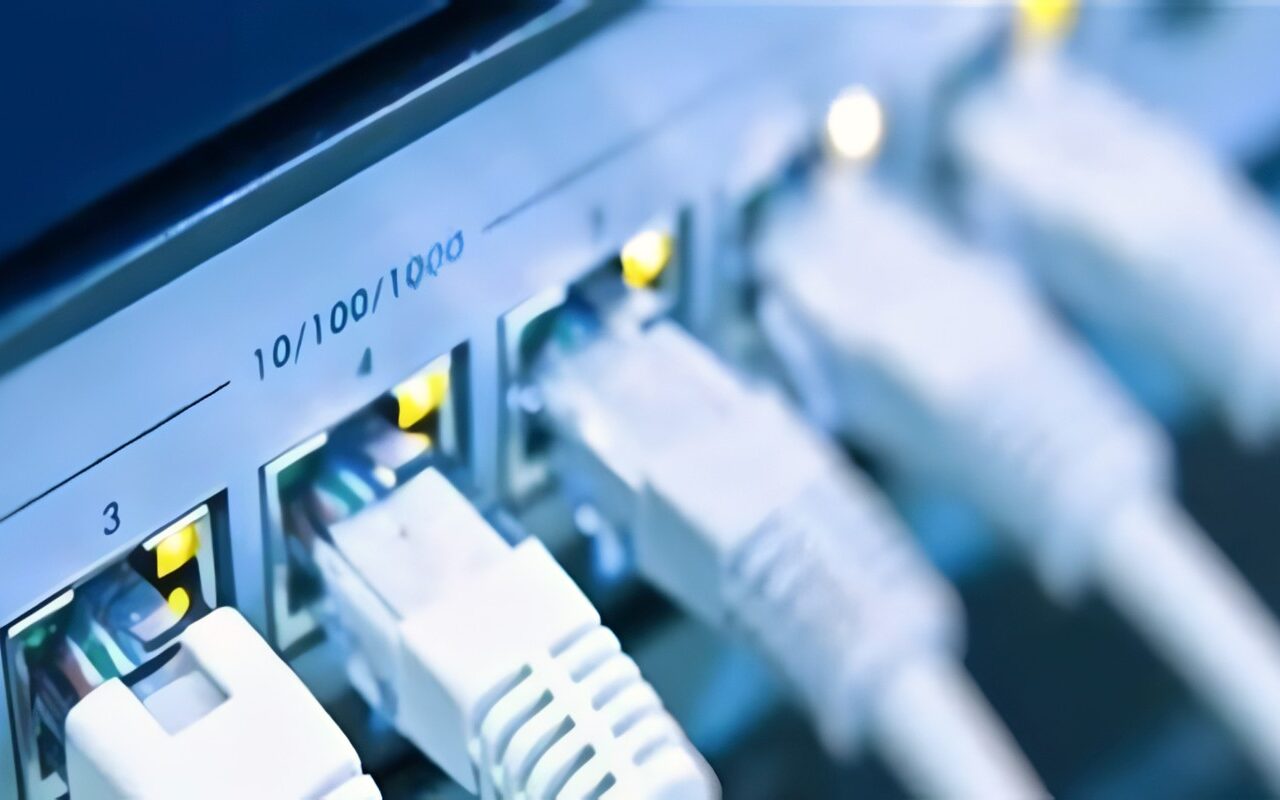 ٪9.5 زيادة في عدد مشتركي إنترنت النطاق العريض الثابت FBB في ديسمبر 2025