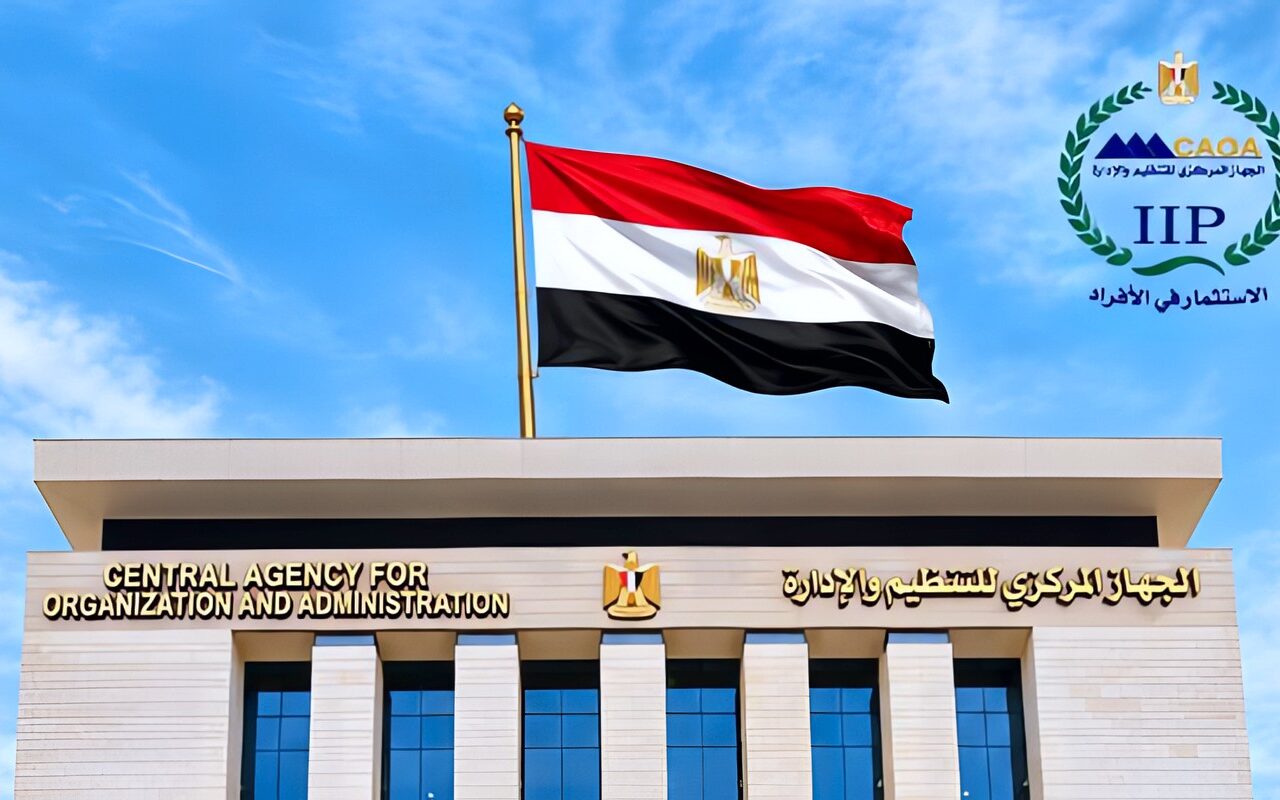 رئيس الوزراء يوافق على نقل 1799 موظفًا إلى جهات الانتداب