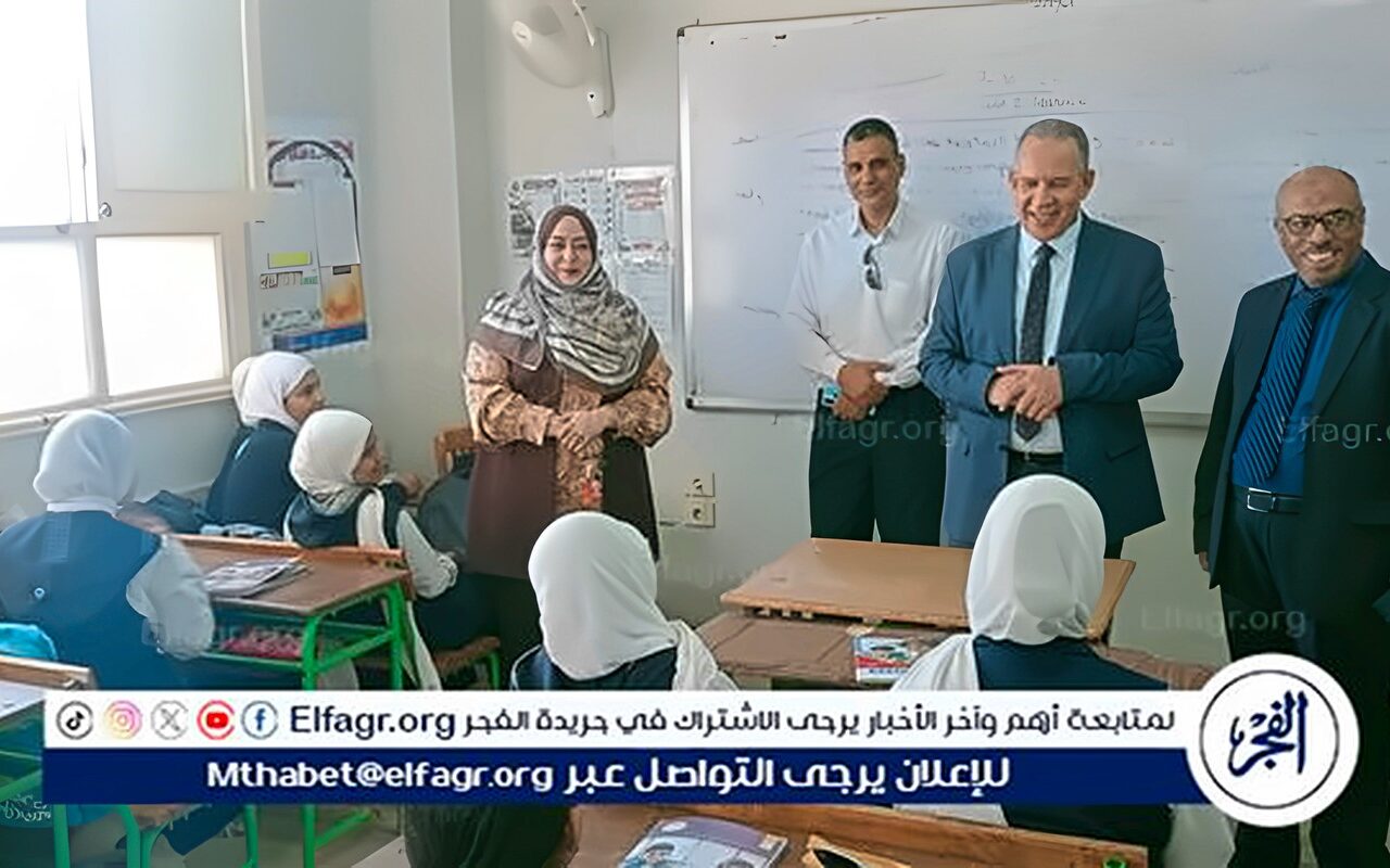 وكيل التعليم بأسيوط يترأس الاتوبيس الطائر للمتابعة ويستهدف 21 مدرسة بقرى صدفا