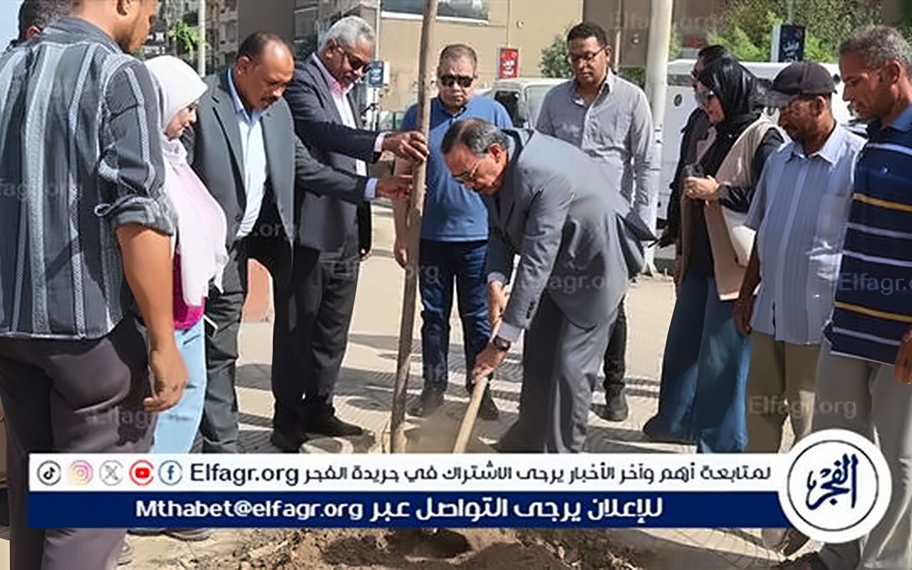 محافظ سوهاج: يطلق مبادرة “بصمة خضراء.. اعرف شجرتك”