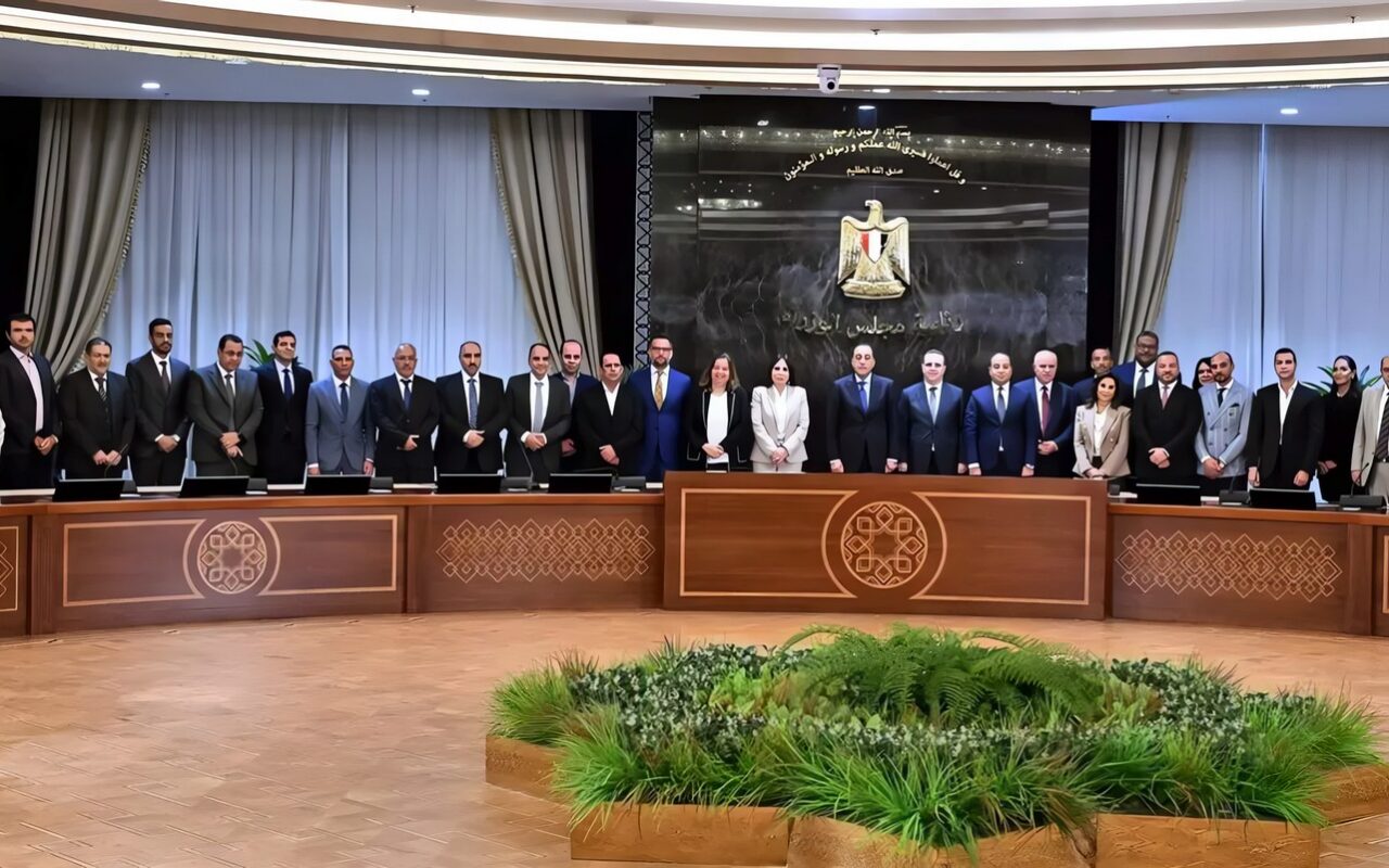 لتنفيذ 20 ألف شقة لمحدودي الدخل، مدبولي يشهد توقيع اتفاقيات شراكة بين الدولة والقطاع الخاص