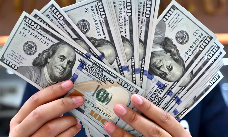 سعر الدولار في بنك مصر والبنك الأهلي المصري اليوم الخميس
