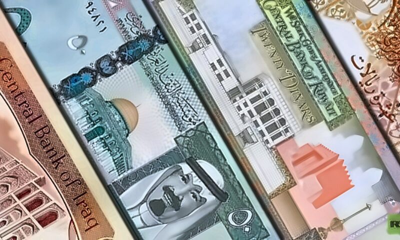 أسعار العملات العربية اليوم الجمعة .. الدينار الكويتي يتصدر والريال السعودي عند 13.95 جنيه