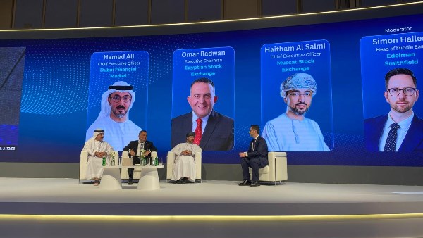 رئيس البورصة: جهود مكثفة لجذب استثمارات أجنبية جديدة