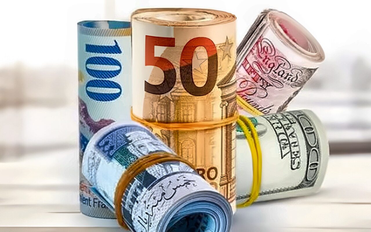 اليورو بـ58.7 جنيه .. أسعار العملات الأجنبية في البنك الأهلي مستهل اليوم