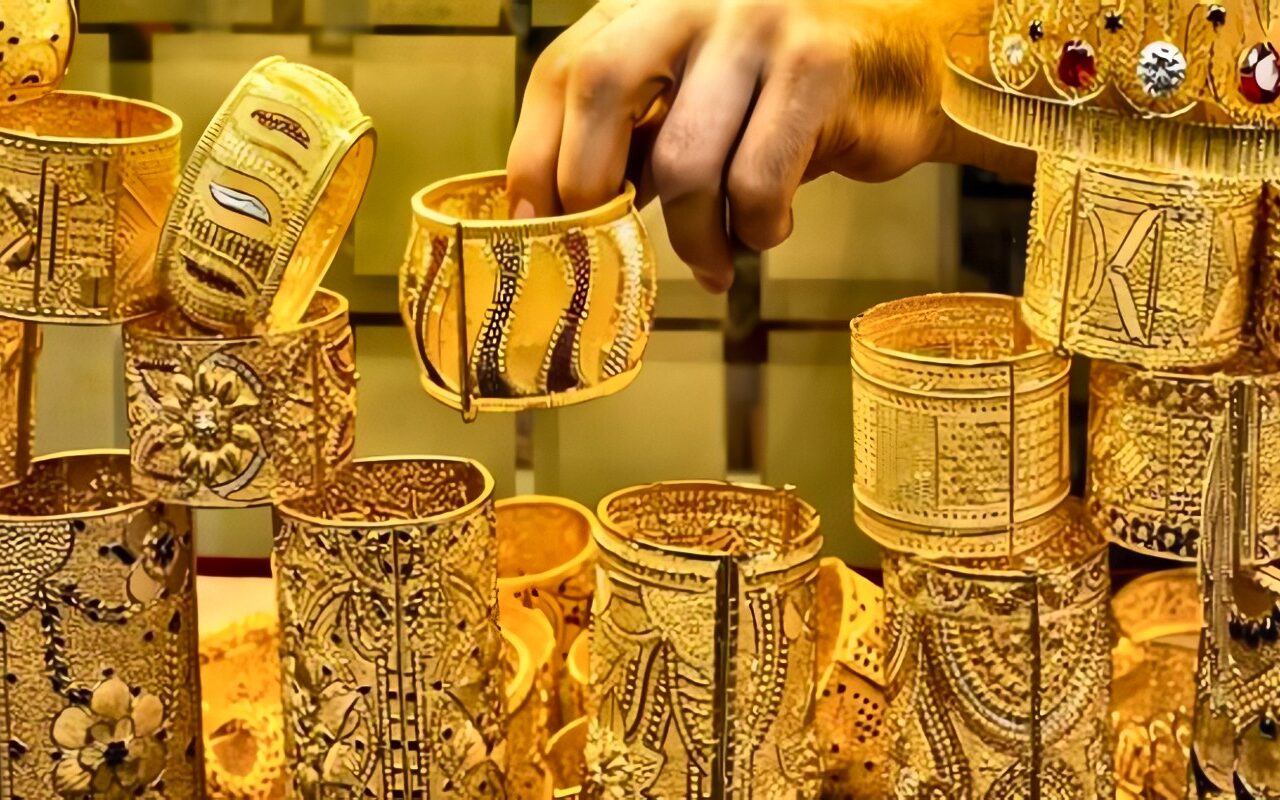 ارتفاعات جديدة تضرب أسعار الذهب.. تعرف على آخر التطورات