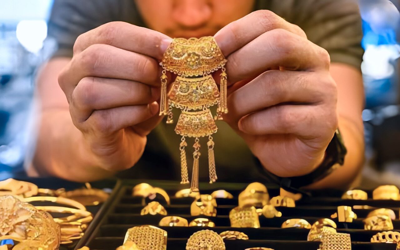 سعر الذهب الآن في مصر.. عيار 21 يسجل 6285 جنيهًا