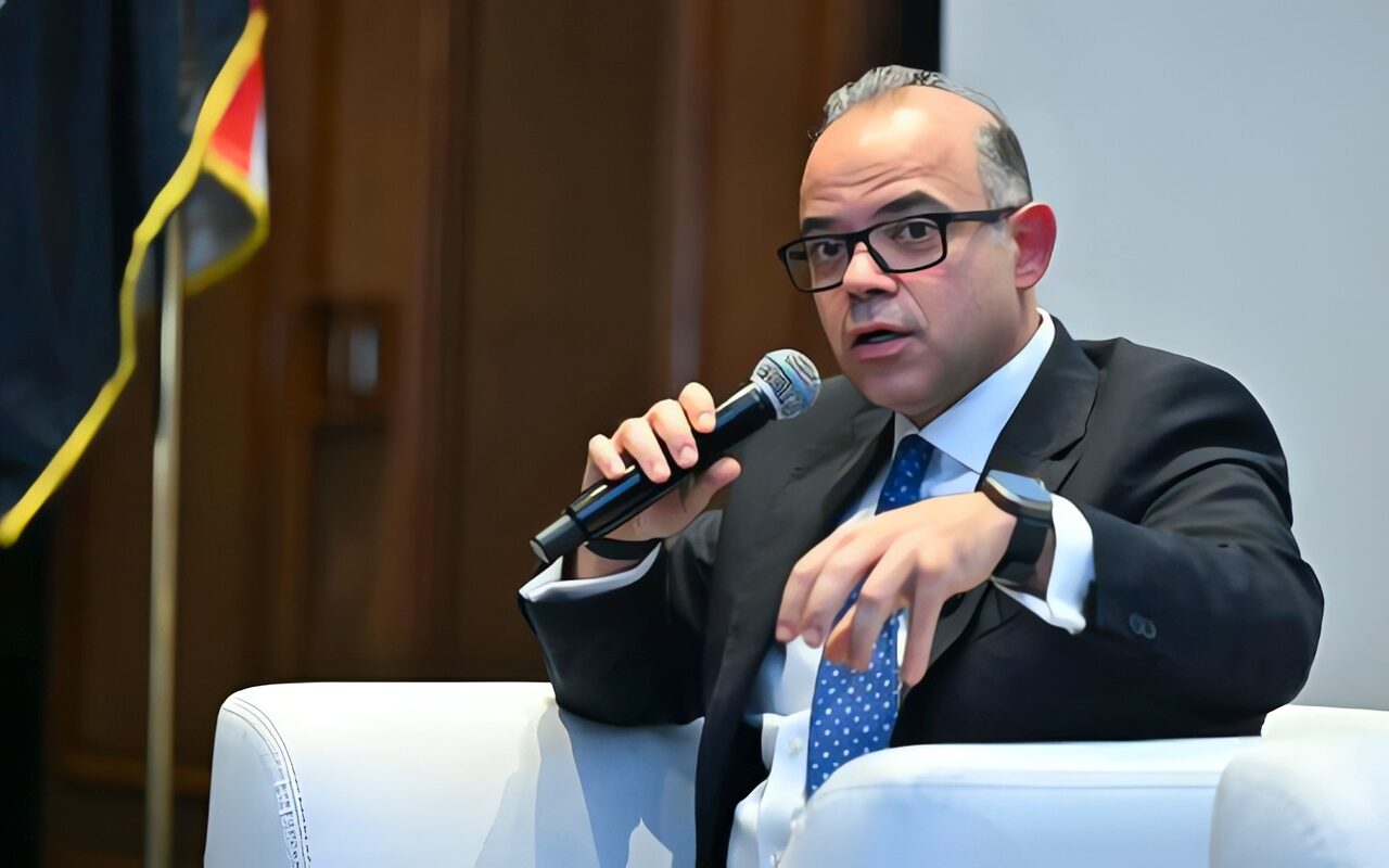 محمد فريد صالح: رقمنة الخدمات تسهم في تحسين تجربة المستثمر