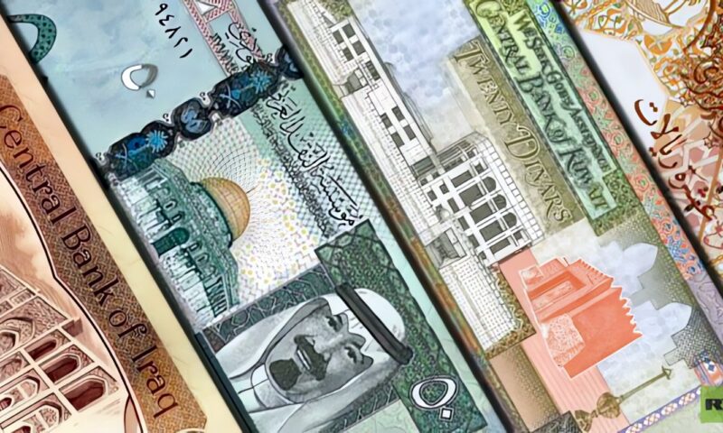 أسعار العملات العربية اليوم .. كم يُسجّل الريال السعودي والدرهم الإماراتي؟