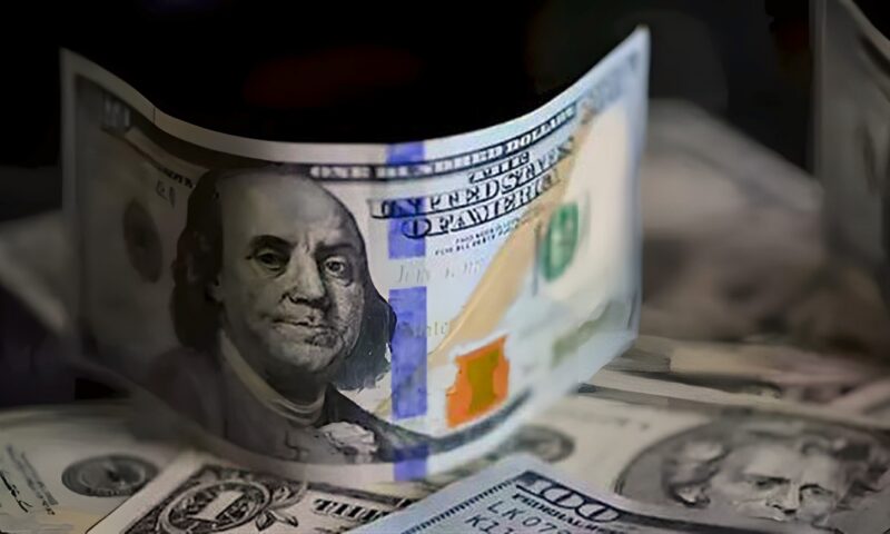 طلع 25 قرش.. سعر الدولار في البنوك الآن