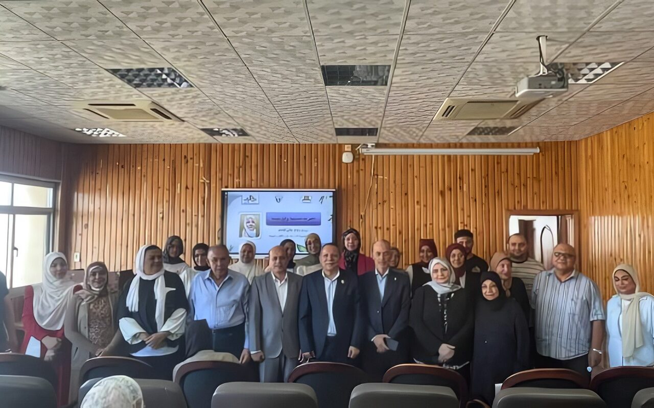 صالون الثقافة الجماهيرية بدمياط يناقش مخاطر التغير المناخي وتأثيراته البيئية