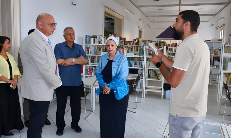 مساعد وزير الثقافة للتحول الرقمي يزور مكتبة مصر العامة الرئيسية لبحث مستجدات التحول الرقمي وتعزيز الأمن السيبراني
