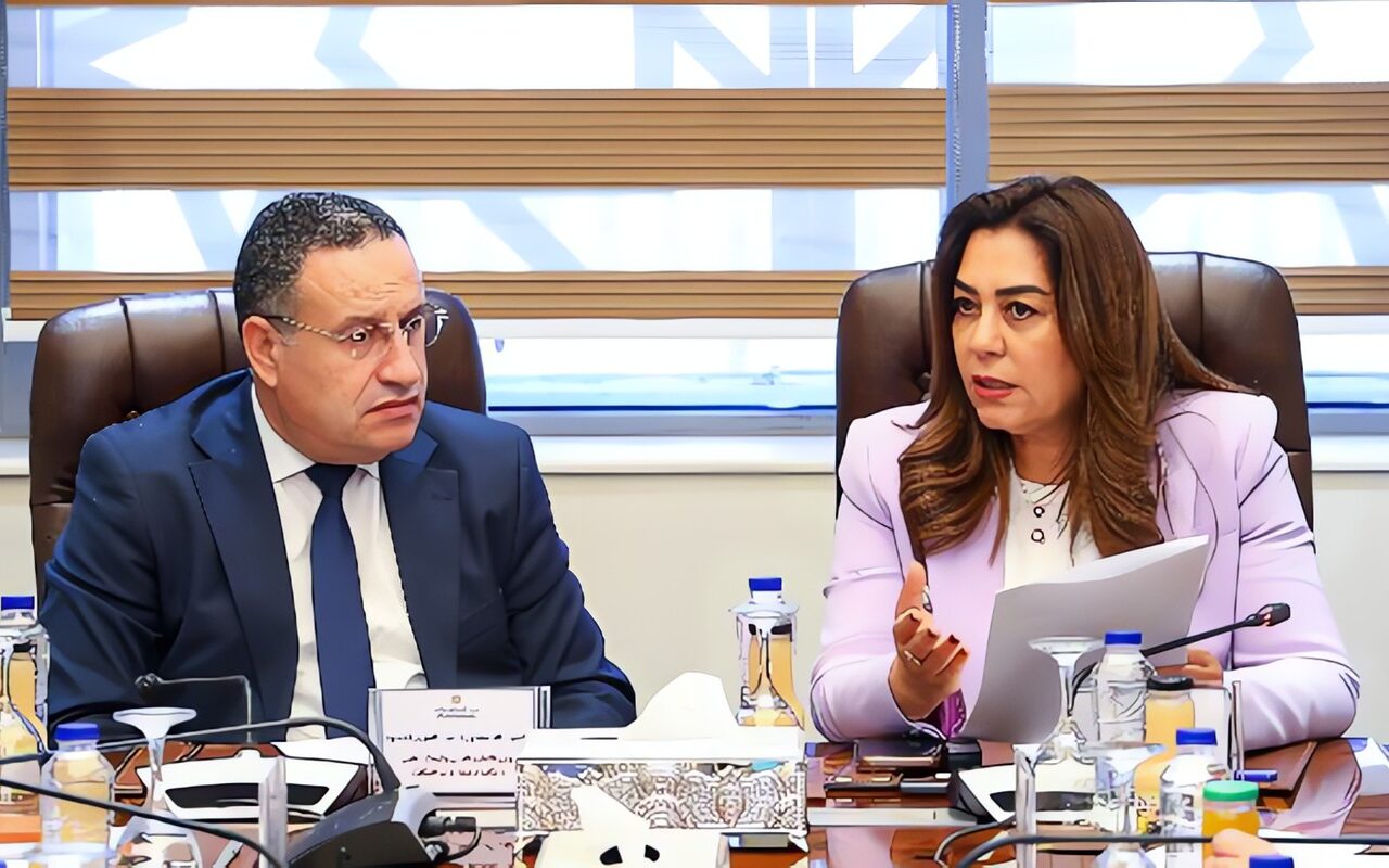 الإعداد لصياغة الرؤية الجمالية لموقع تمثال مجدي يعقوب بميدان الكيت كات