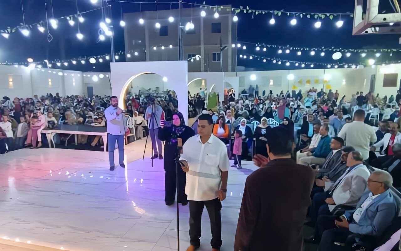 وسط إقبال كبير وبمشاركة نخبة من شعراء الجنوب.. انطلاق ملتقى فن الواو بقرية شطورة