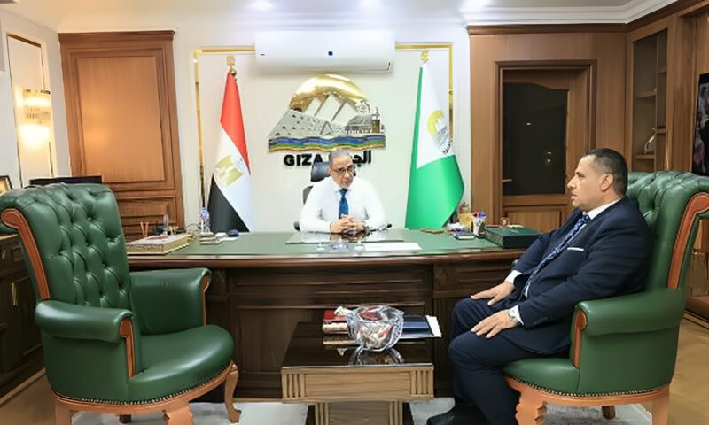 محافظ الجيزة يستقبل وكيل وزارة العمل الجديد.. ويؤكد أهمية تطوير المنظومة وتعزيز فرص التشغيل