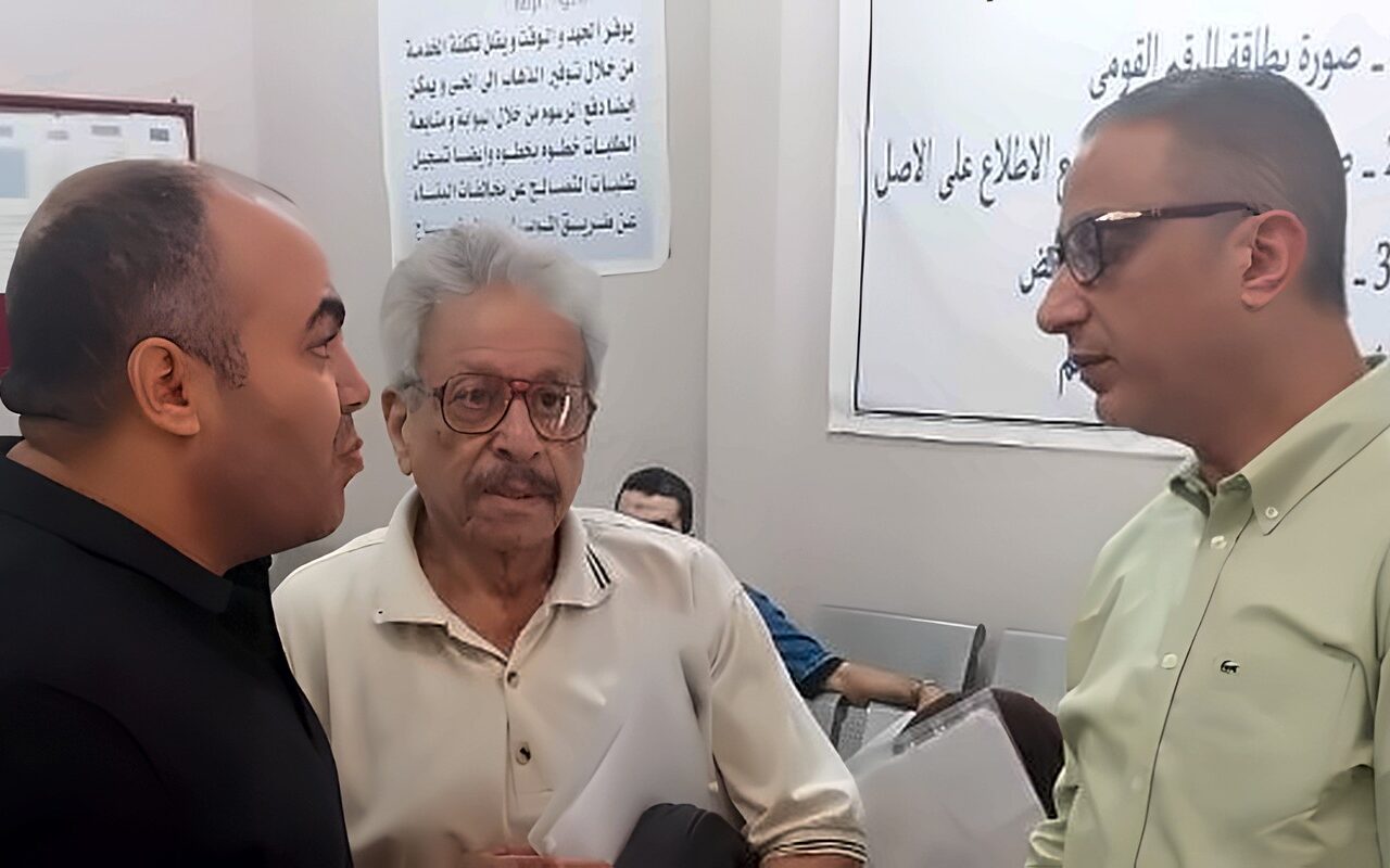 محافظ الجيزة يتفقد المركز التكنولوجي بالطالبية لمتابعة طلبات المواطنين وتسريع إنجازها
