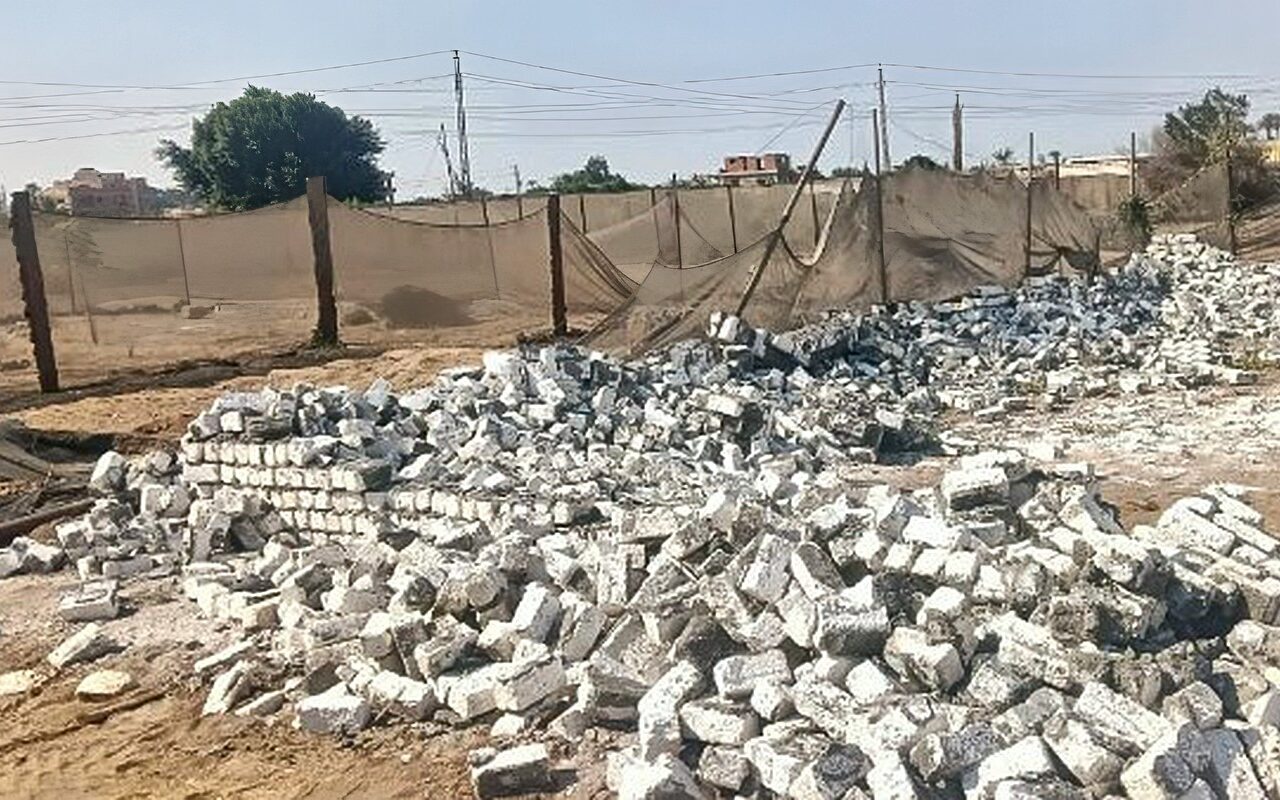 إزالة بناء منزل مخالف على الأراضي الزراعية في إمبابة