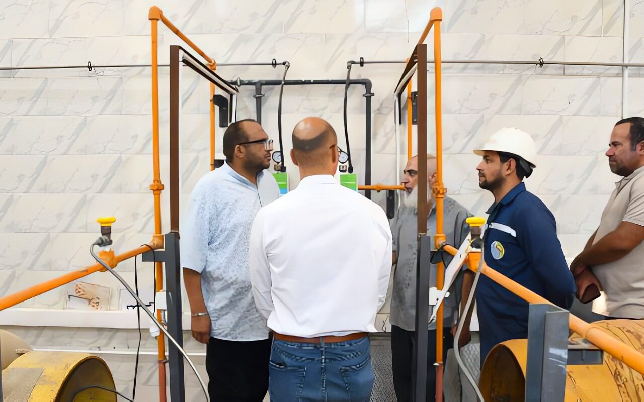 رئيس مياه الجيزة يتفقد في جولة ميدانية موسعة محطات الصف وأطفيح