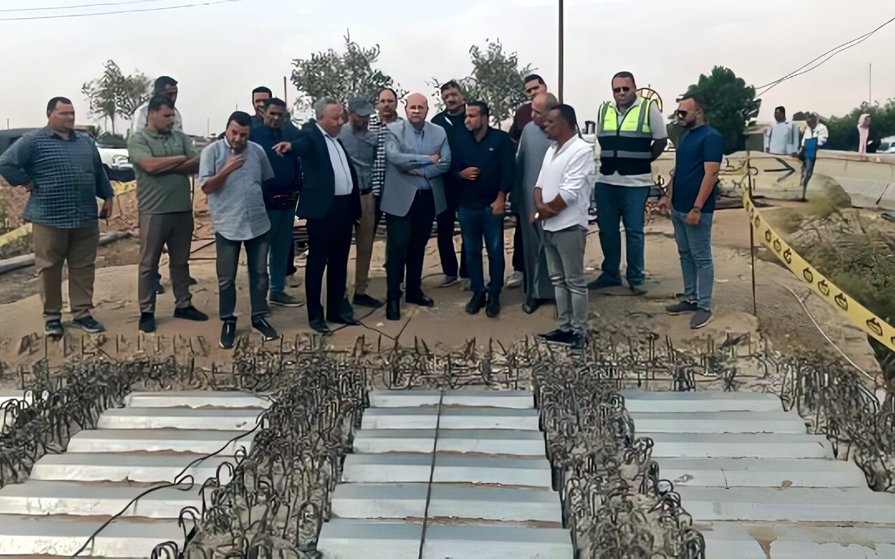 نائب محافظ الجيزة يتفقد أعمال إصلاح كوبري جرزا ويتابع مشروع للصرف الصحي