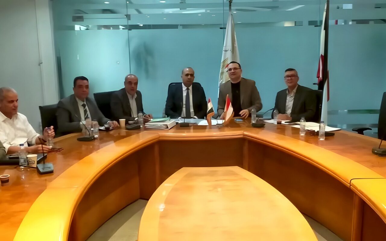4 آلاف طن يوميًا بالقاهرة، هيئة النظافة و”جرين بلانت” توقعان عقدا لتطوير منظومة معالجة المخلفات