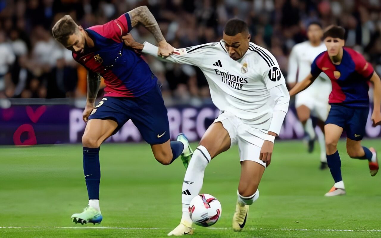 الليلة .. كلاسيكو الأرض.. مورينيو أمام اختبار فليك الأصعب في صراع كسر الهيمنة بين ريال مدريد وبرشلونة