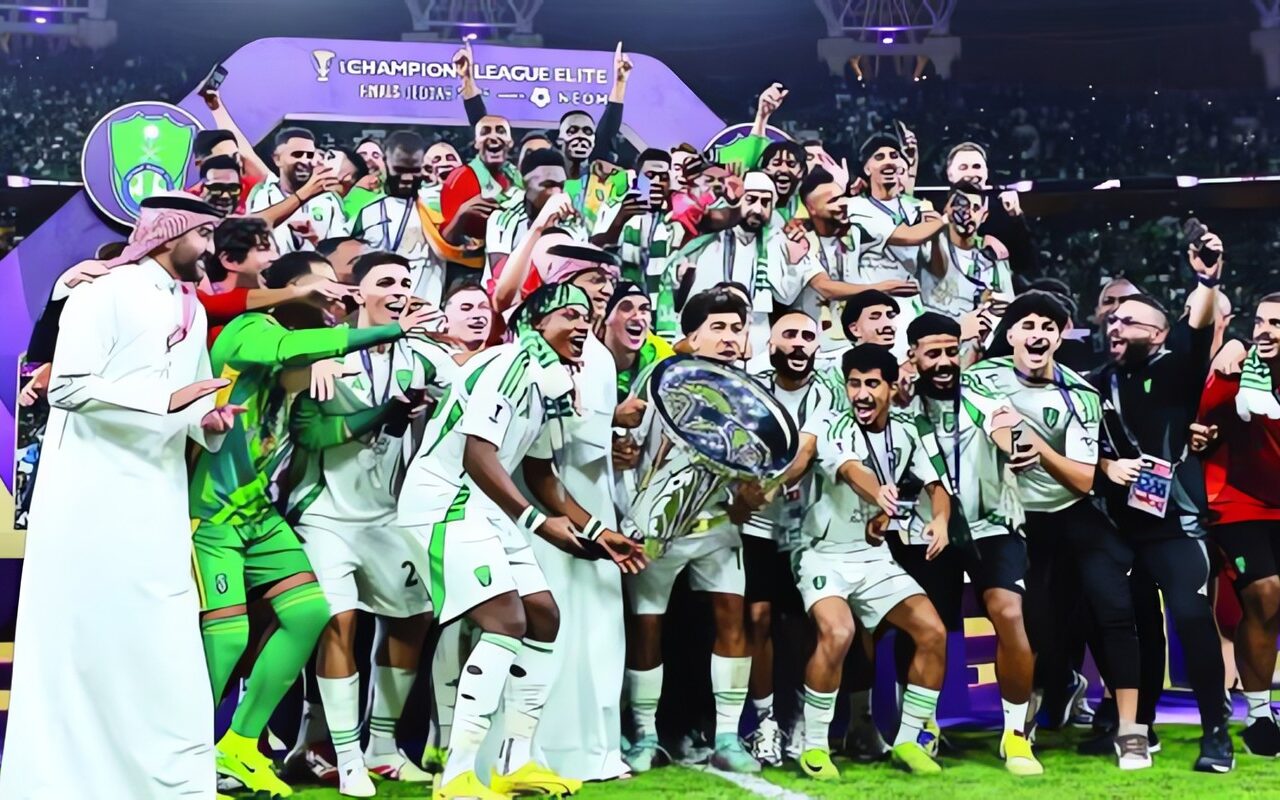 ليلة الحسابات الصعبة في دوري أبطال آسيا.. الأهلي يدافع عن كبريائه والاتحاد يواجه خطر التعثر