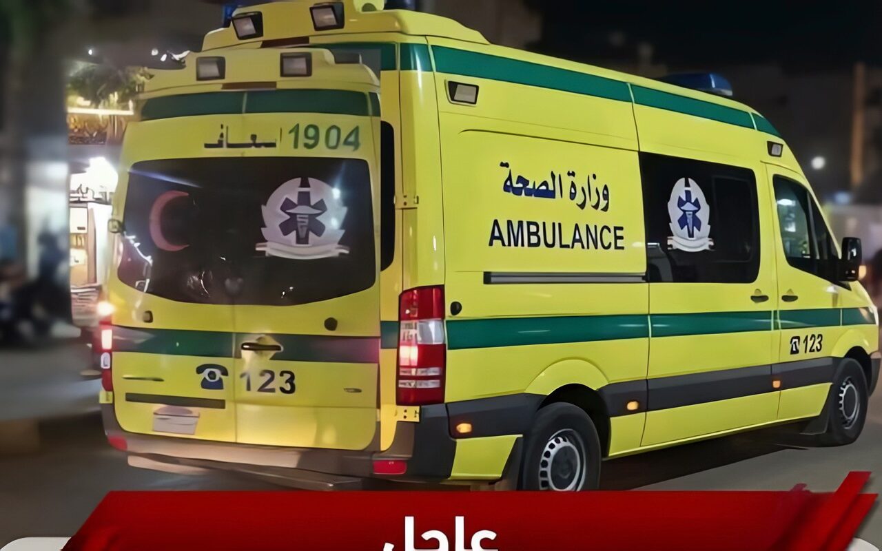 إصابة شخصين في انقلاب سيارة ربع نقل بطريق رأس غارب – الزعفرانة بالبحر الأحمر