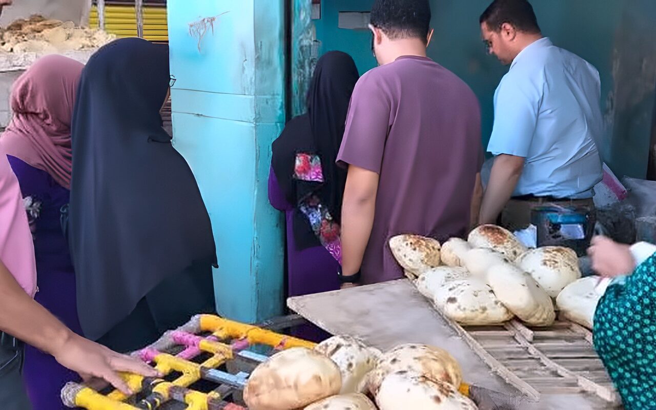 ضبط نصف طن دقيق مدعم محظور تداوله بماكينة طحين بكفر عشما بالمنوفية