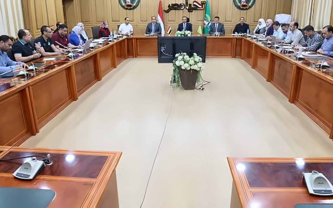 محافظ المنوفية يحيل النواب المختصين بمنظومة المتغيرات المكانية بــ شبين الكوم والسادات وسرس الليان للتحقيق