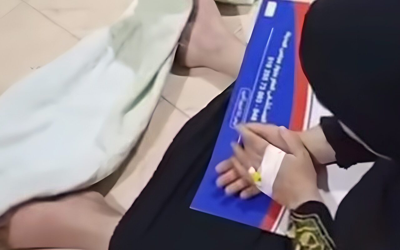 أغلق الأسانسير.. مواطن يمنع نقل مريضة غسيل كلوي إلى المستشفى بالمنوفية