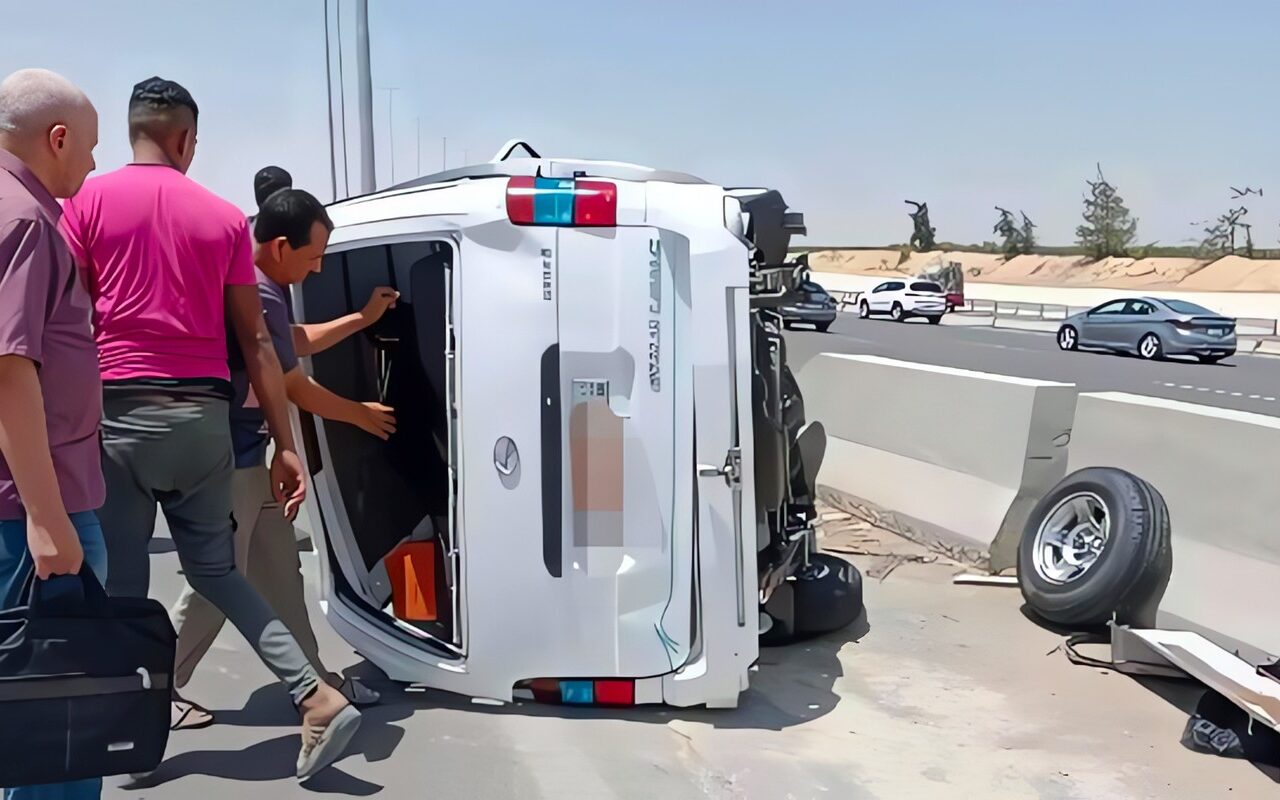مصرع واصابة 14 في حادث انقلاب ميكروباص بالمنوفية