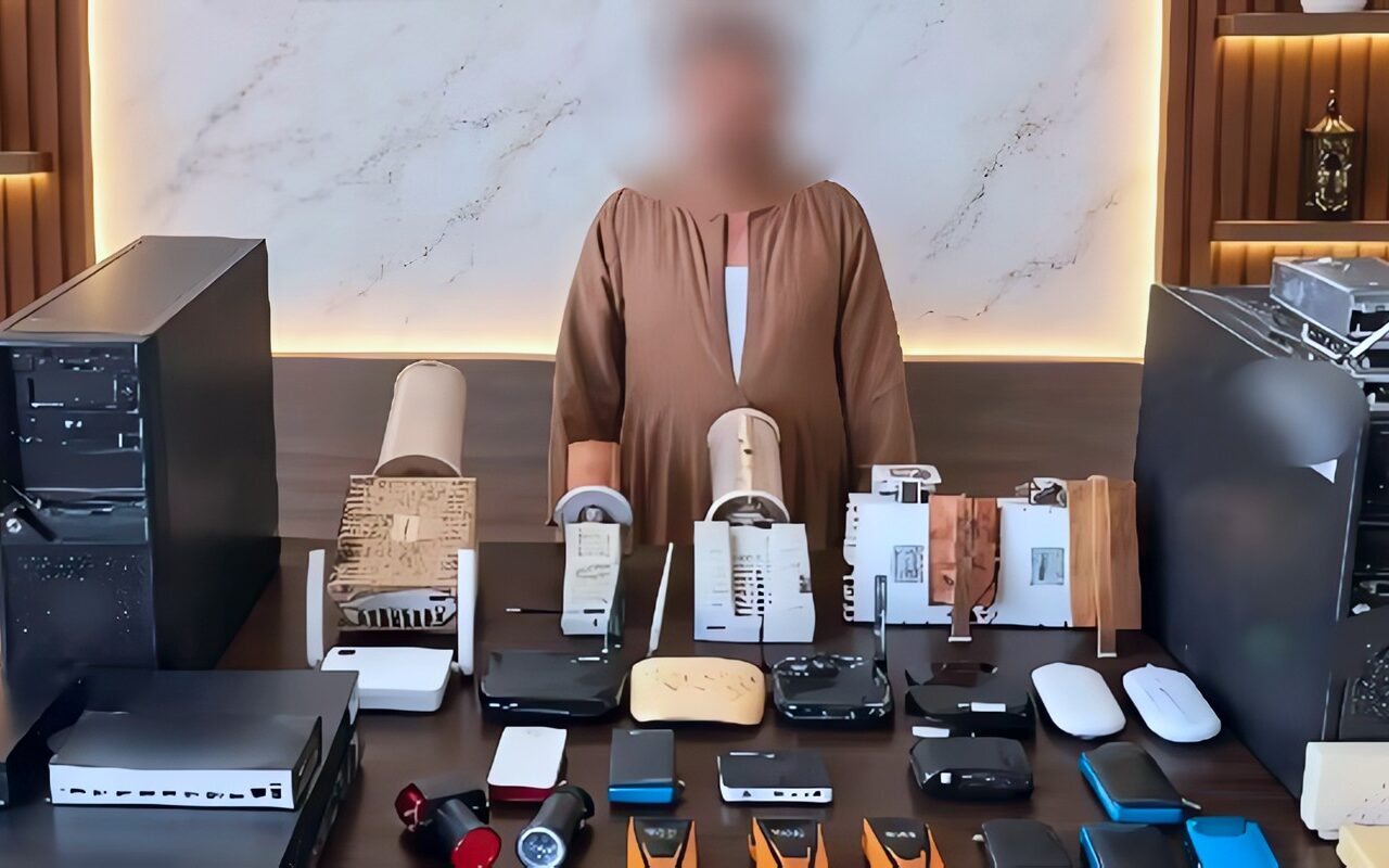 ضبط صاحب شبكة بث تلفزيوني لاسلكية بدون ترخيص في المنوفية