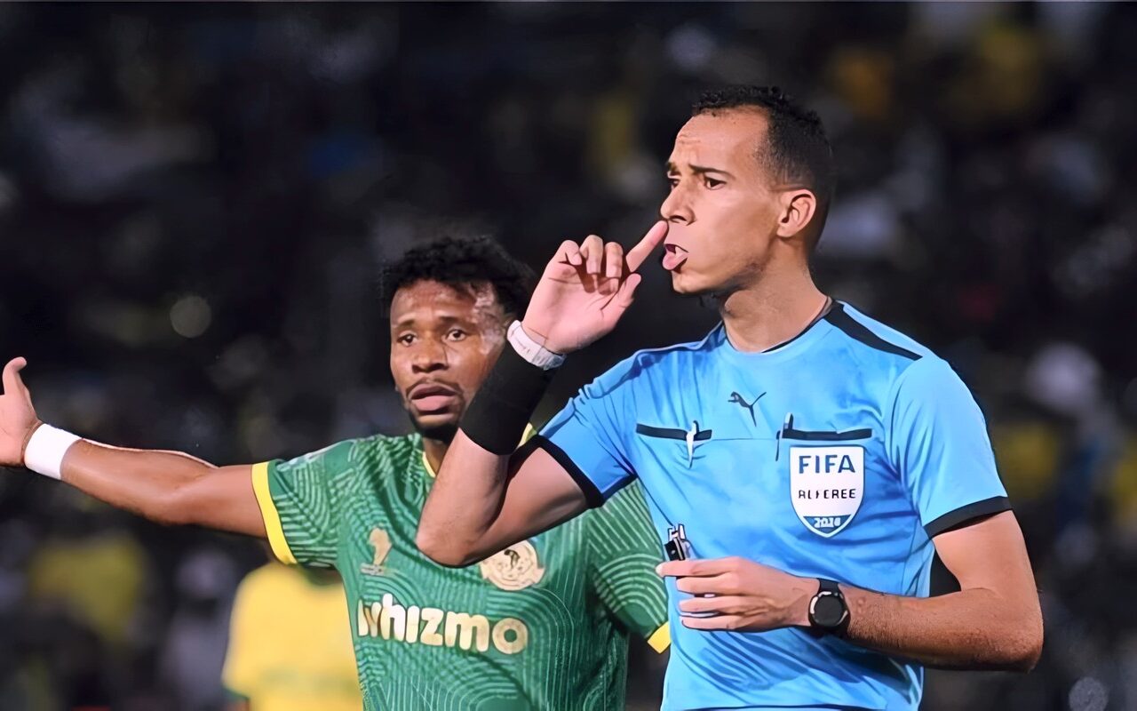 الموريتاني دحان بيدا حكما للسوبر الأفريقي بين صن داونز واتحاد العاصمة