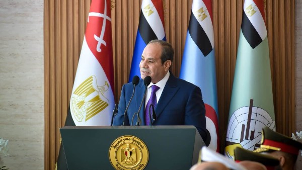 الرئيس السيسى: 2030 نهاية مدة رئاستى.. مرسي طلب 4 مليارات دولار من الجيش وسننفذ أي إجراء للدفاع عن أشقائنا في الخليج