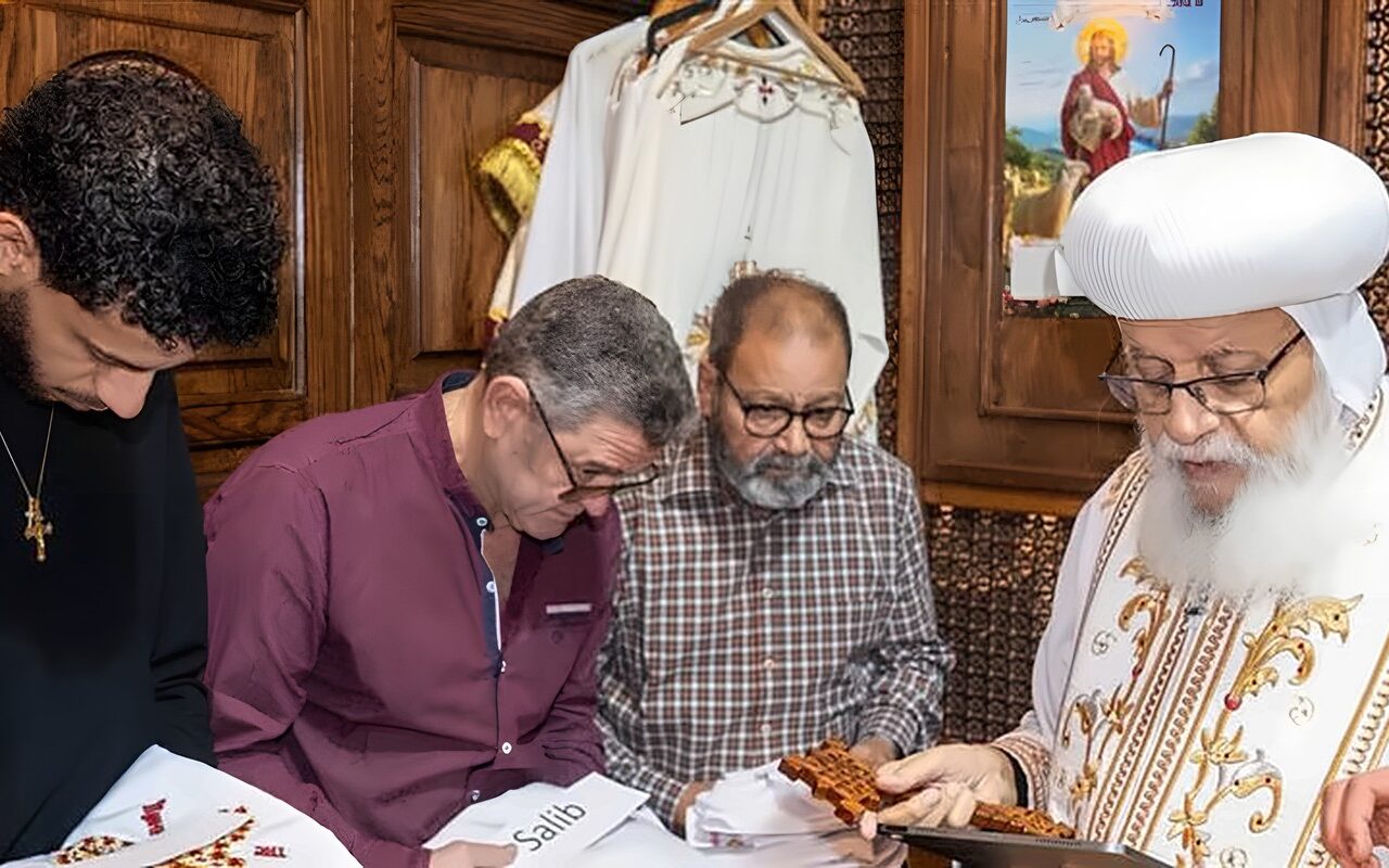 الأنبا أرساني يرسم شمامسة جدد للخدمة في إيبارشية هولندا