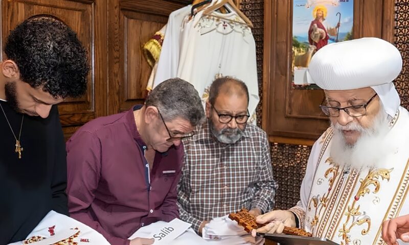 الأنبا أرساني يرسم شمامسة جدد للخدمة في إيبارشية هولندا