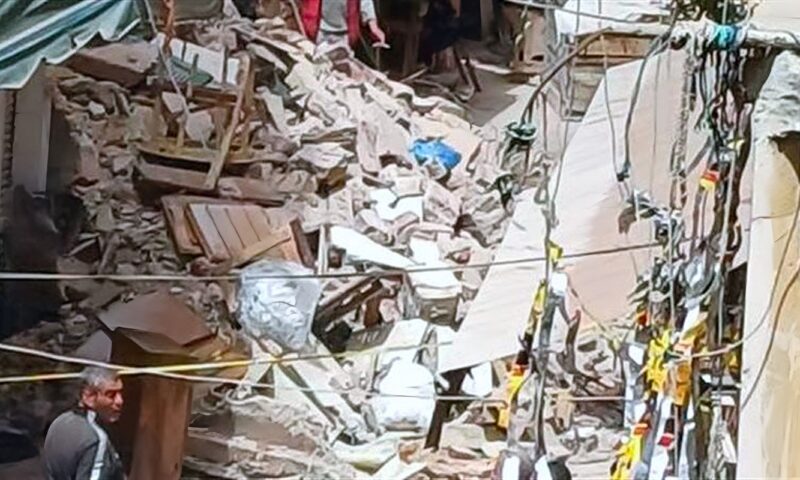 إصابة 5 أشخاص فى انهيار عقار بحدائق القبة