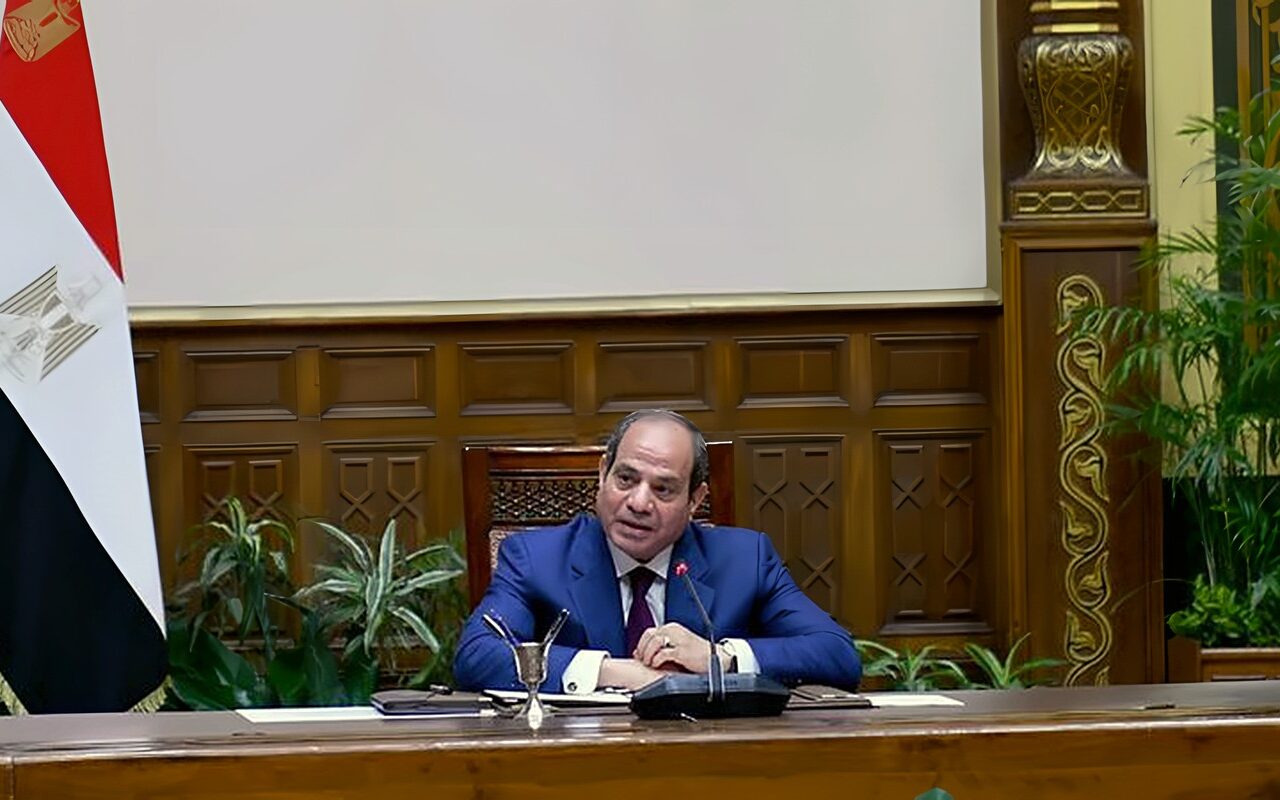 السيسي: نسعى لاستعادة أمن واستقرار الشرق الأوسط وضمان حرية وسلامة الملاحة في الممرات البحرية الدولية