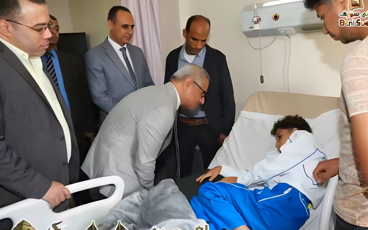 مدير مستشفى بني سويف: حالة التلميذ إيهاب أشرف الصحية جيدة ومستقرة
