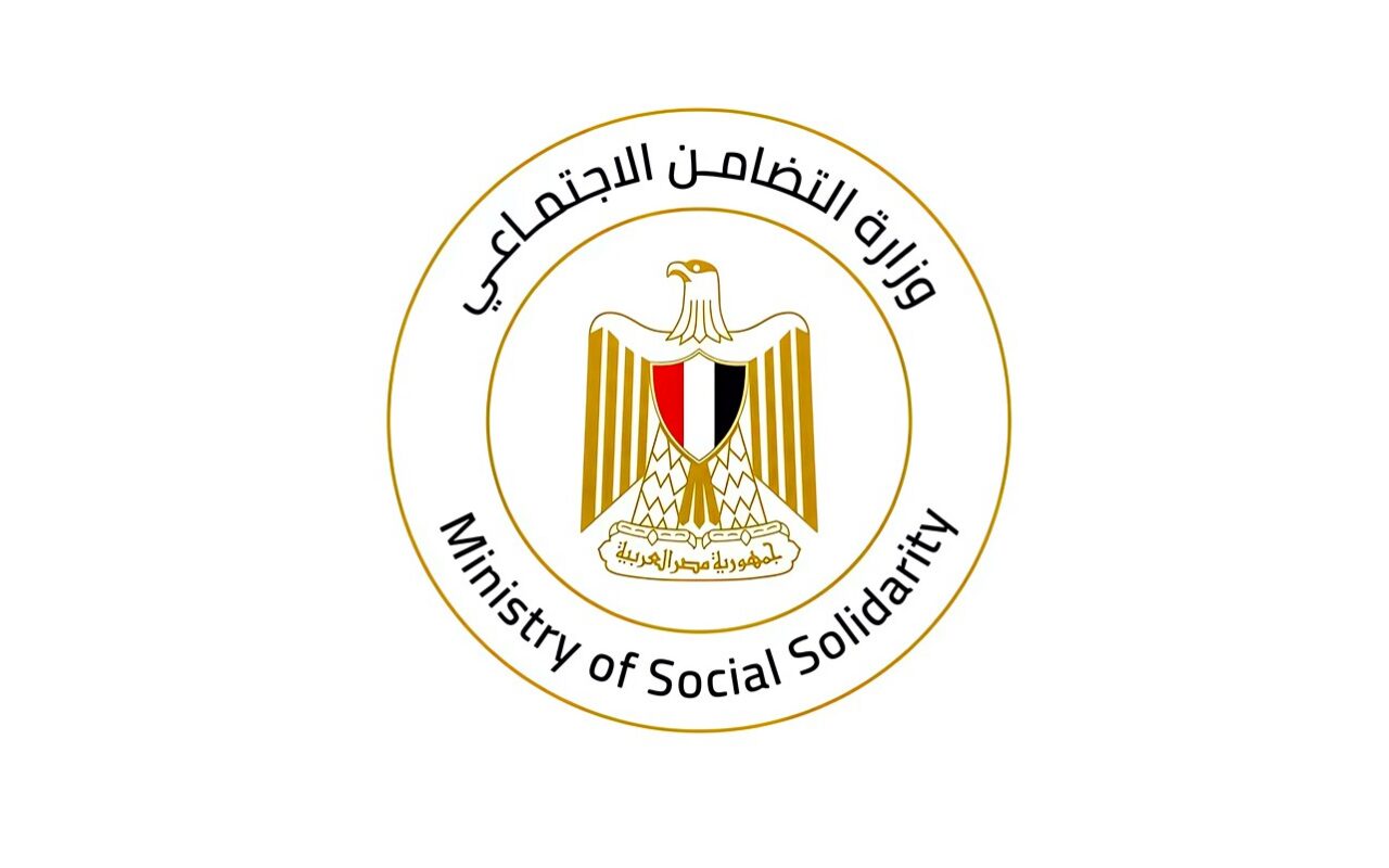 وزيرة التضامن تتابع تداعيات حادث الطريق الأوسطي وتوجه بسرعة تقديم المساعدات