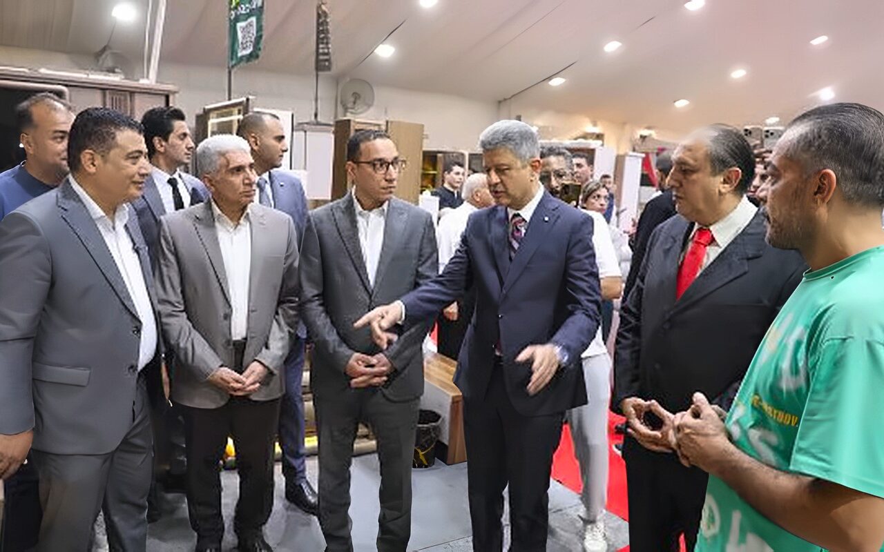بمشاركة 25 عارضًا.. افتتاح معرض «أوكازيون دمياط للأثاث» على كورنيش النيل