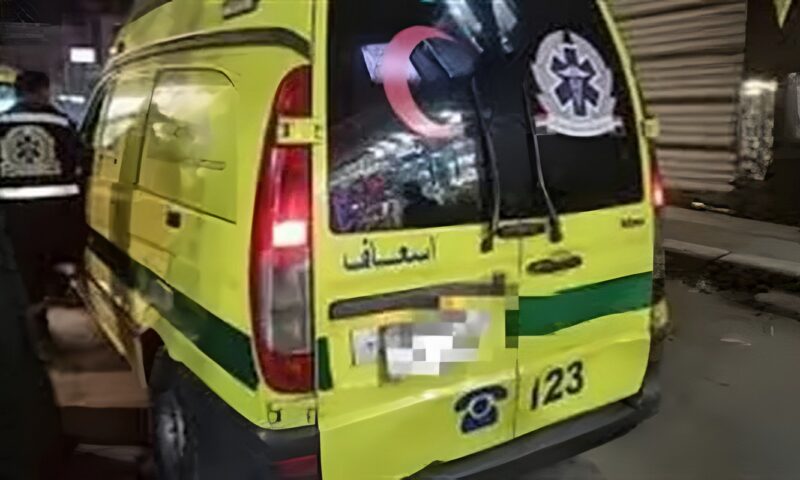 بالأسماء . تفاصيل إصابة 11 شخصا في تصادم ميكروباص وملاكي بالمنيا