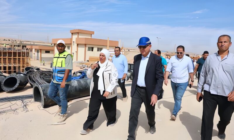 تكلفتها 600 مليون جنيه.. محافظ المنيا يتفقد محطة معالجة الصرف الصحي بقرية دلجا