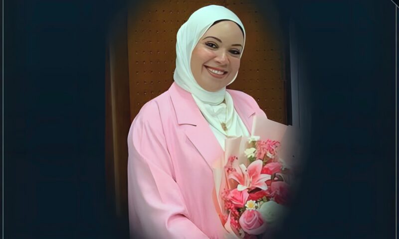 الحزن يخيم على العوايسة بالمنيا والأهالي ينتظرون وصول جثمان الدكتورة هدير ضحية الأتوبيس