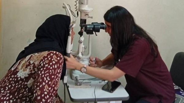 ضمّت 14 تخصصًا.. جامعة المنيا تطلق قافلة تنموية بقرية السنارية