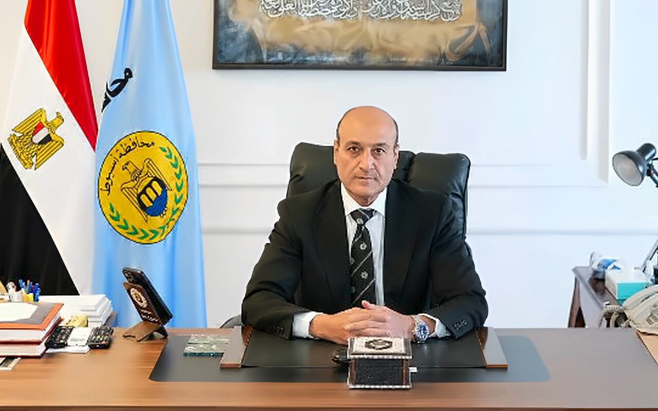 محافظ أسيوط يوجه بالاستعداد تحسبًا لسقوط أمطار على بعض مناطق