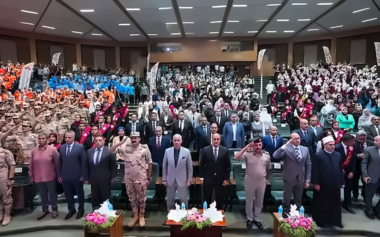 محافظ أسيوط يشهد احتفالية الجامعة بالذكرى الـ53 لانتصارات أكتوبر المجيدة