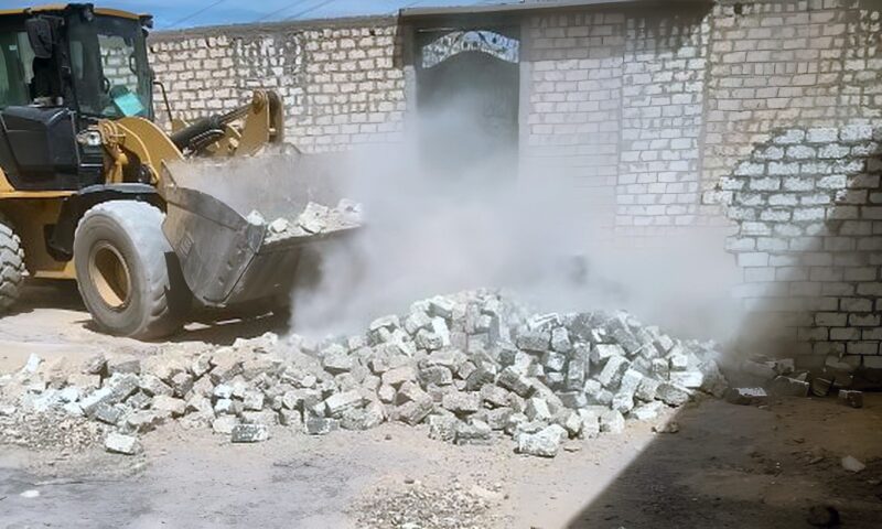 تنفيذ 29 حالة إزالة.. محافظ أسيوط: استرداد 2569 مترا مربعا من أراضي أملاك الدولة