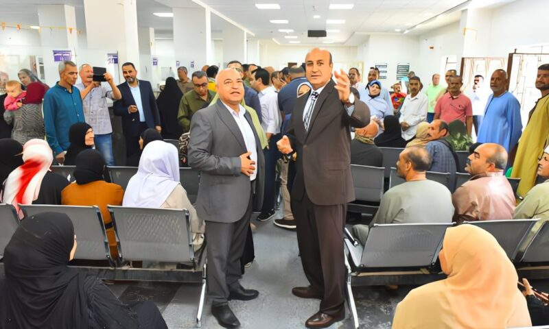 محافظ أسيوط يتفقد مجمعي الخدمات الحكومية بالشامية والعونة ضمن “حياة كريمة”